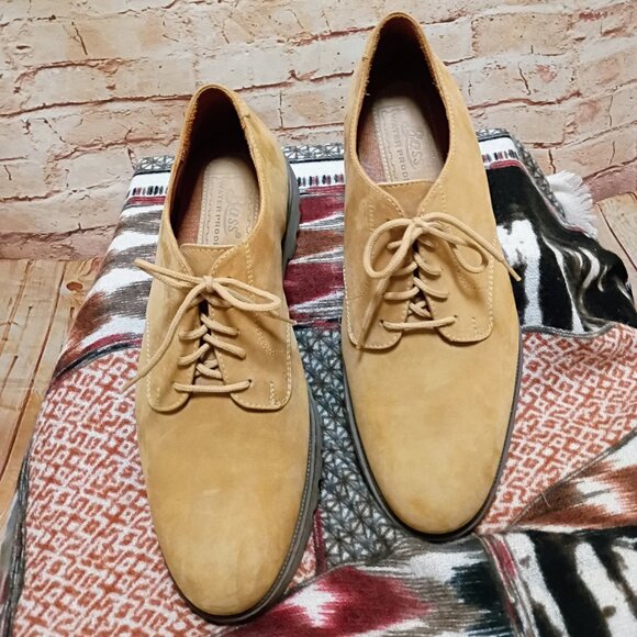 NWOT Bass Men\'s Tan Suede Waterproof Oxfords Size 12M main image 4